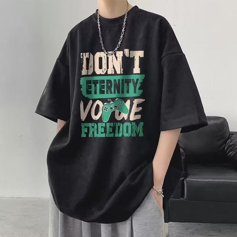 Summer's new short-sleeved loose T-shirt for men, a trendy casual half-sleeved shirt with a five-quarter sleeve top