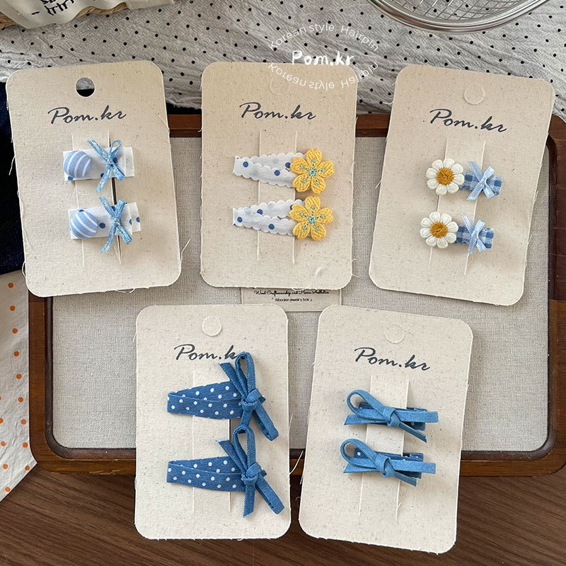 New Korean-style denim bow hair clips for girls, side bangs clips for girls, and fabric children's matching hair clips Application Scenario