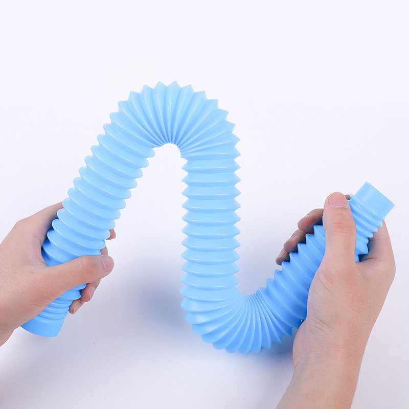 Cross-border pop tube Sensory colorful stretched plastic tube corrugated diy telescopic tube release and stress relief toy Application Scenario