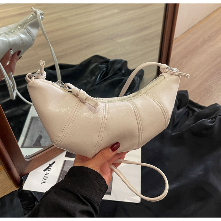 跨境外贸牛角包女包新款潮简约时尚斜挎饺子包百搭单肩箱包皮具男士手提包详情32