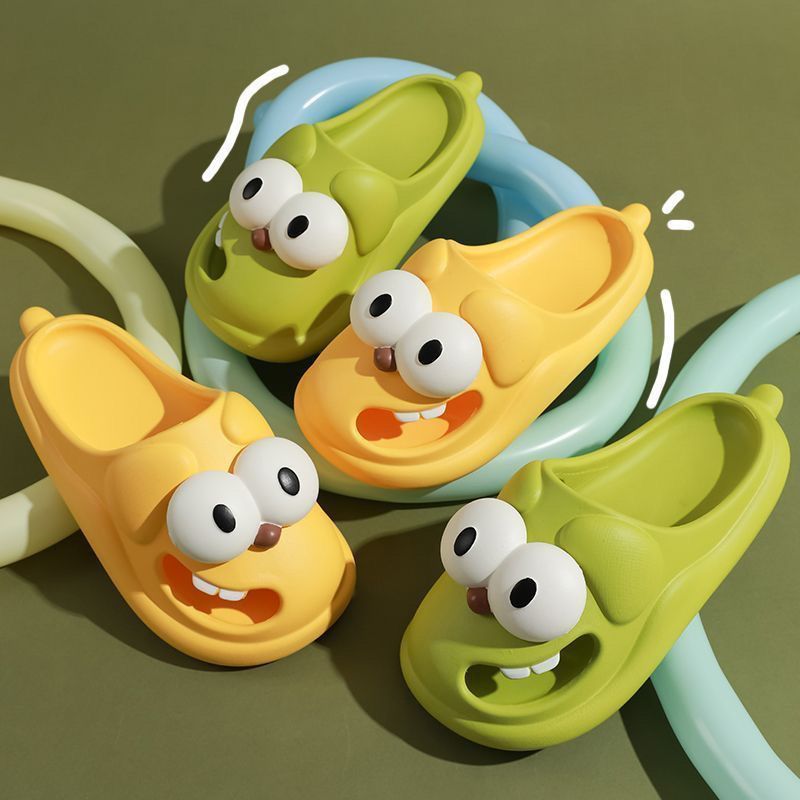 Cute Big Eye Dog Slippers Wear Female Summer Home Indoor Non-Slip Baotou Cave Shoes Thick Soles Stepping On Shit Slippers
