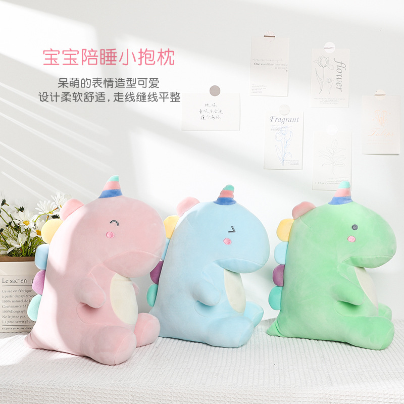 毛绒玩具/卡皮巴拉/公仔/玩偶/娃娃细节图