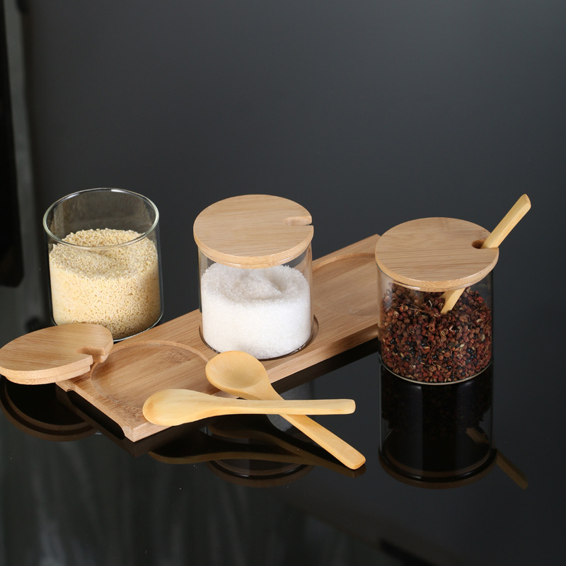 Japanese High Borosilicate Glass Seasoning Box Combination Set Of Household Kitchen Supplies Sugar And Salt Jar Seasoning Bottle Storage Box Application Scenario
