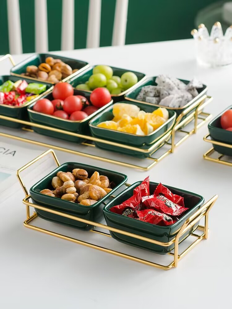 The internet-famous creative ceramic grid fruit plate is a commercial fruit, snack, tea and heart plate, specially designed for chess and card rooms and foot baths Specification image