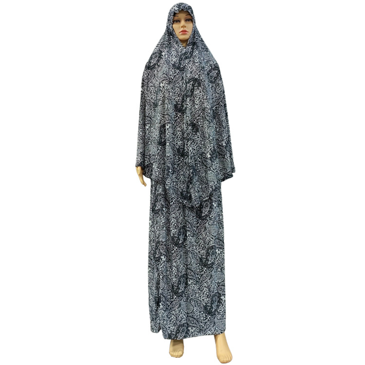 Cross-Border Middle East Hot Selling Ice Silk Scarf Skirt Two-Piece Liturgy Two-Piece Printed Liturgy Gown Application Scenario