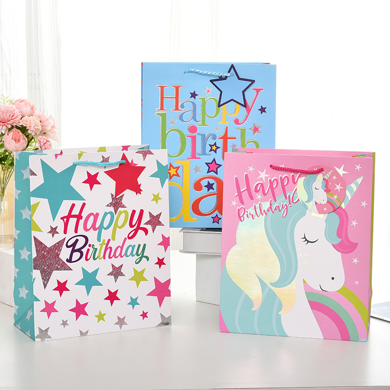 New Spot Unicorn Gift Bag Birthday Gift Bag Paper Bag Hot White Card Gift Bag Wholesale Specification drawing