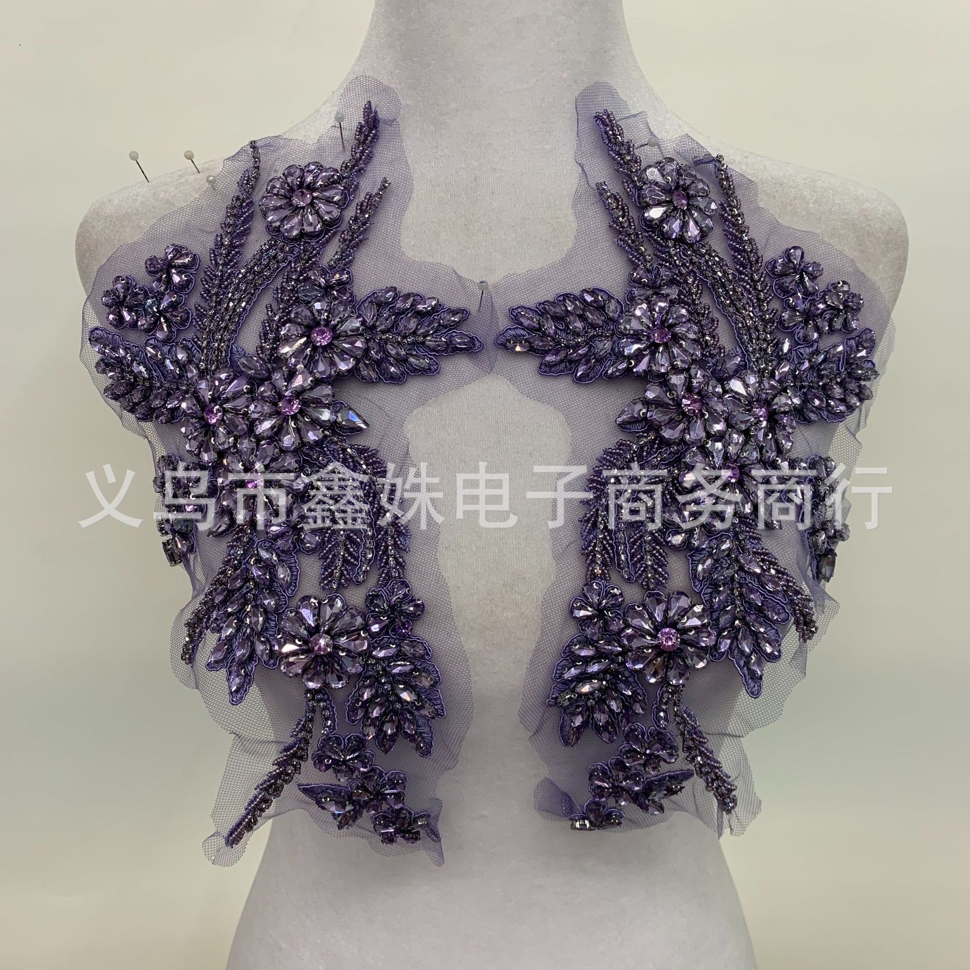 厂家直销多色现货手工蕾丝贴花对花 婚纱礼服diy演出表演服装辅料