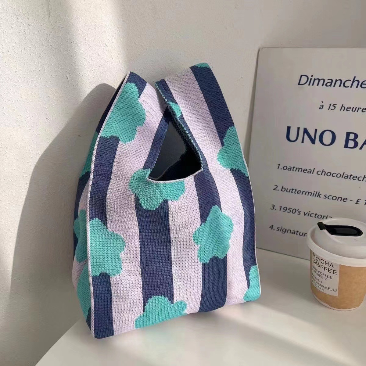 ins Spring Flower women's bag, knitted handbag, versatile knitted bag, wrist bag, single-shoulder bucket bag, tote bag Specification image