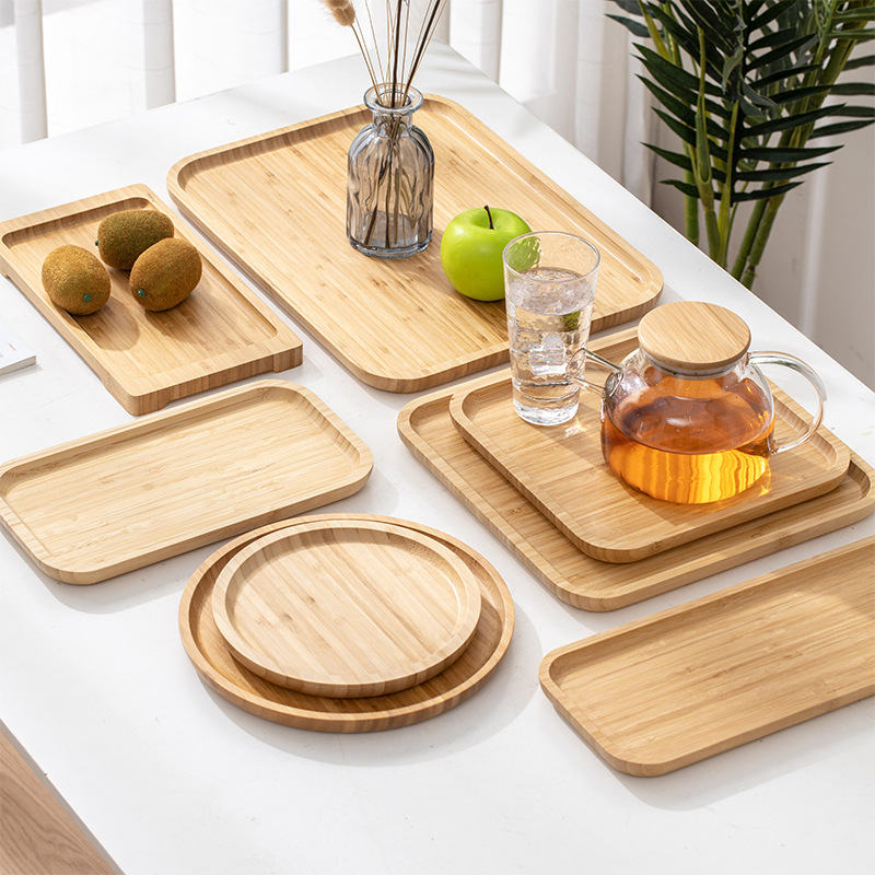 The bamboo trays are rectangular and round. The hotel restaurant's all-bamboo dining plates can be printed with logos. Chinese tea trays