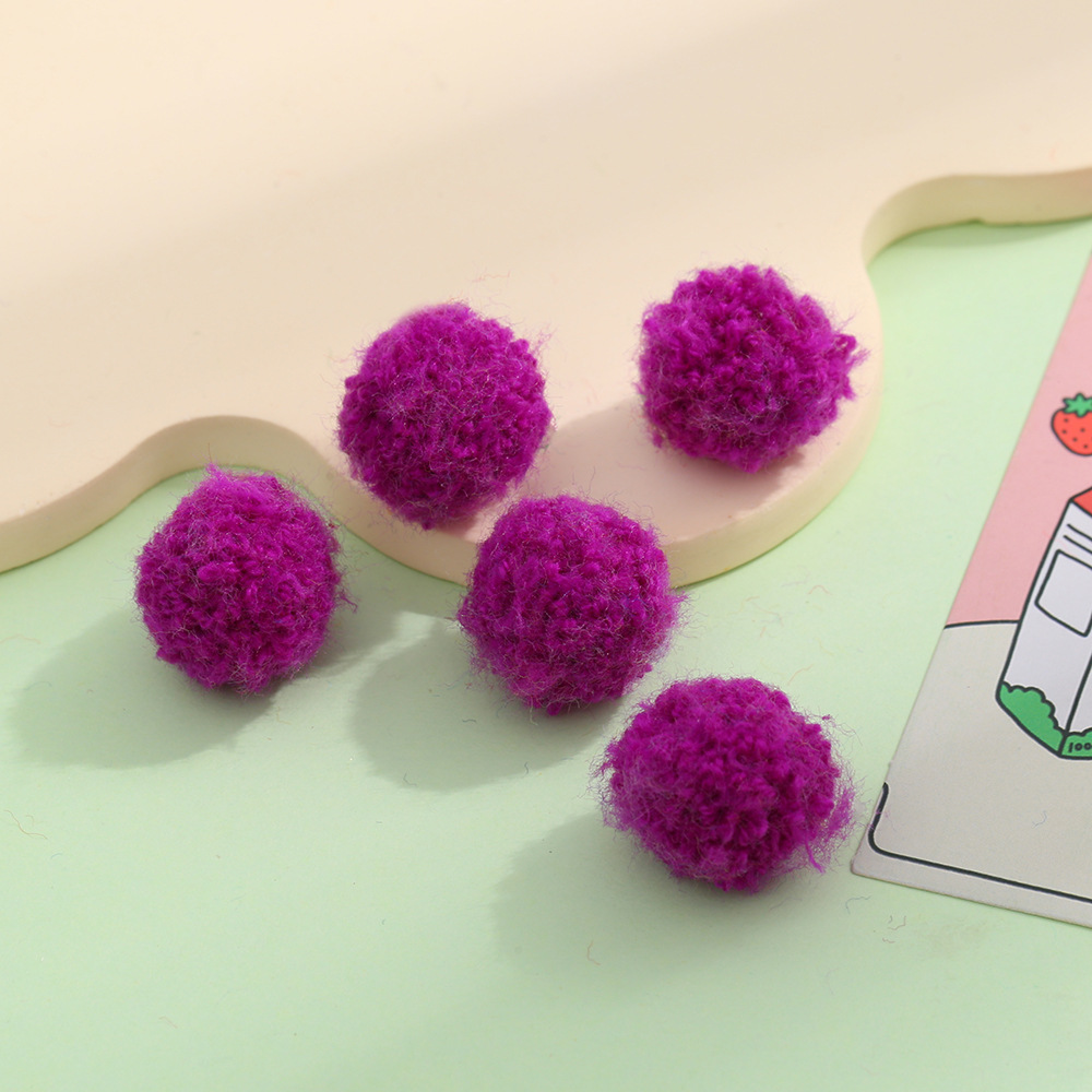 现货彩色羊羔毛绒球仿泰迪毛球 diy装饰挂件饰品配件服装辅料批发详情13