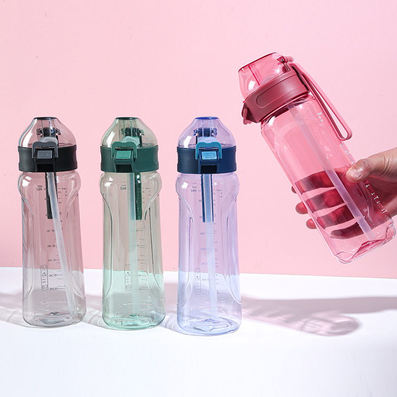 Yongxuan Cup Industry's Korean version creative pop-up lid cup, straw, silicone spout, water cup, large-capacity plastic cup, sports water bottle