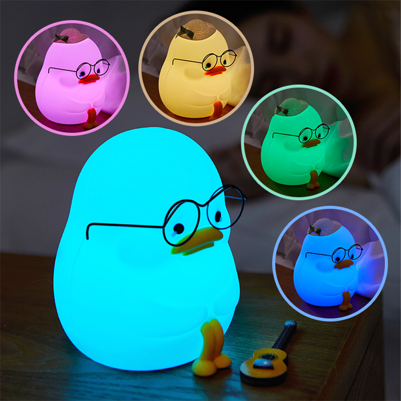 New creative EMO duck silicone night light, bedroom bedside ambient light, children's birthday gift night light wholesale Application Scenario