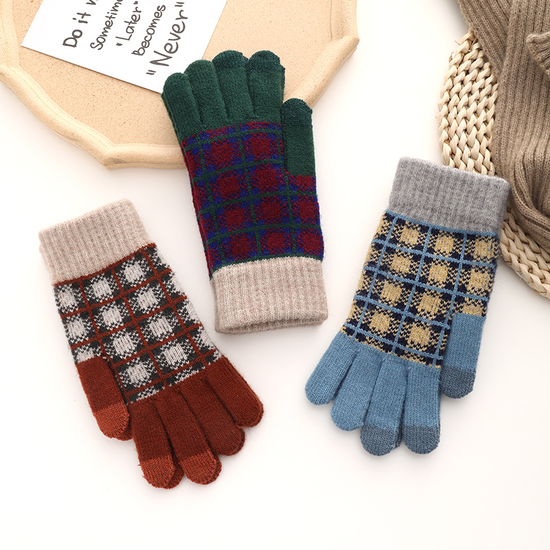 Otoño invierno adulto guantes calientes tejer jacquard tartan patchwork color plus peluche protección contra el frío pantalla táctil lana guantes de dedos divisores details Picture