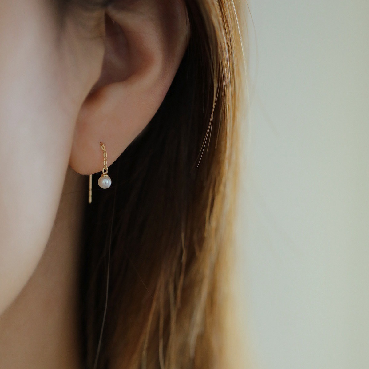 S925 Silver plated with 14K gold - Minimalist and gentle - beaded pearls - Exquisite ear thread earrings - Simple and everyday - romantic Specification image
