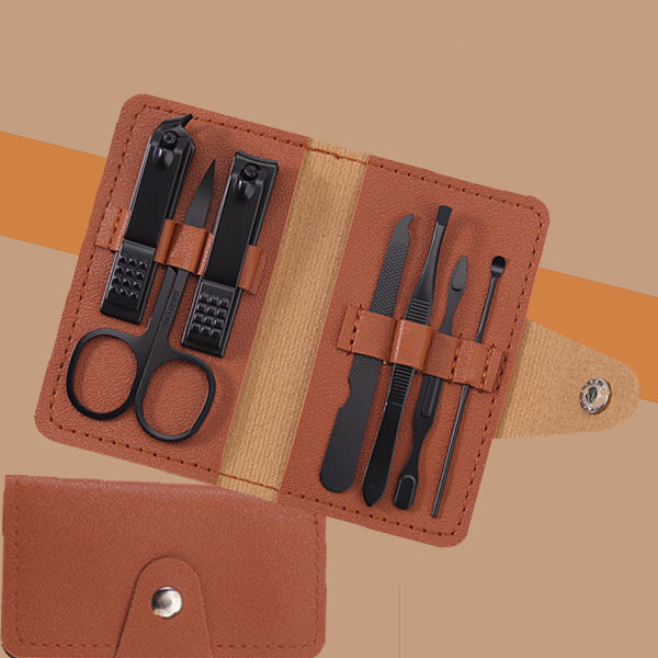 Cross-border nail clipper set of 7 pieces, nail clippers, nail clippers, pedicure and nail care tools set Application Scenario
