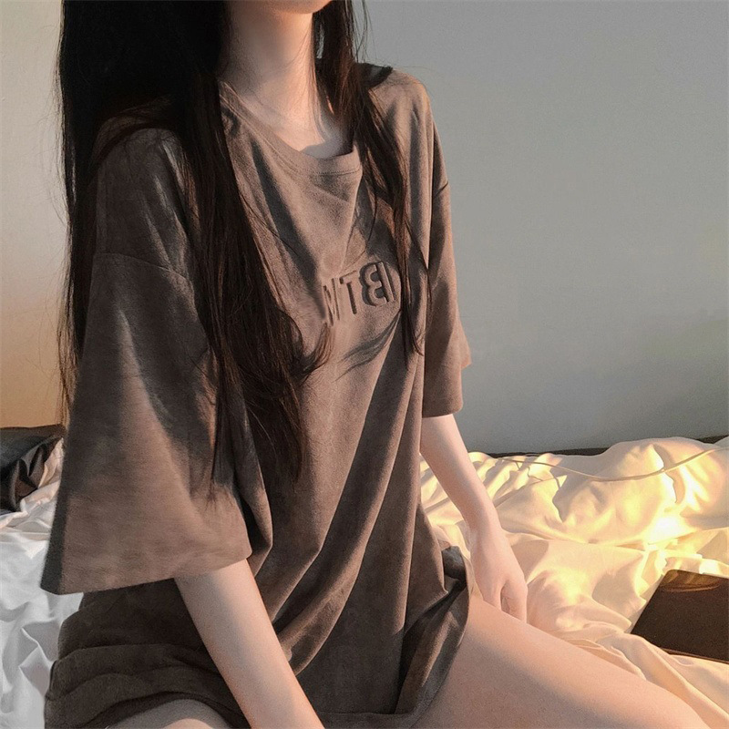 2023 Summer coffee-colored women's American retro T-shirt ins women's wear three-dimensional embossed loose large-sleeved top details Picture