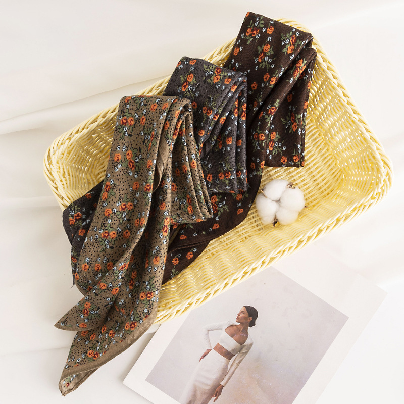 Literary And Vintage Style Printed Imitation Silk Scarf Fresh Sweet Floral Small Square Scarf Female Small Fresh Professional Wear Scarf Specification drawing