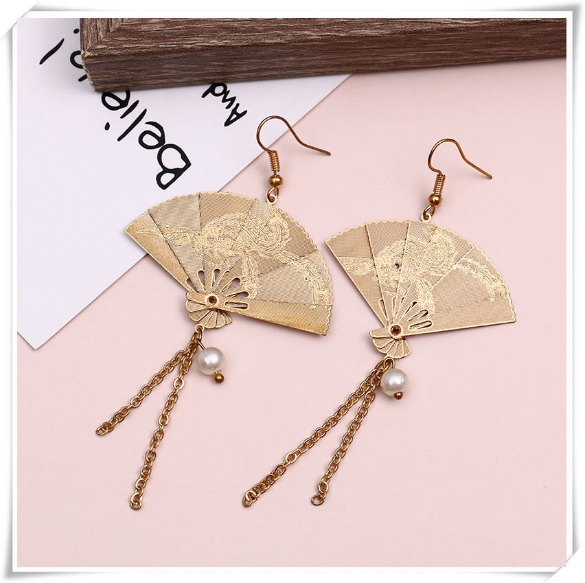Phoenix openable fan-shaped earrings accessory, retro Chinese style and trend jewelry accessory, cross-border popular ear accessory matching details Picture