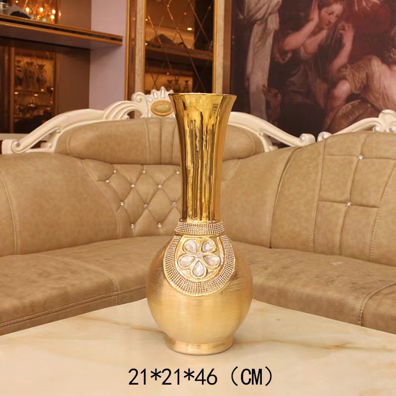 Cross-border European creative simple electroplating gold brushed ceramic vase Hotel decoration Wedding home crafts Gold long neck vase Application Scenario