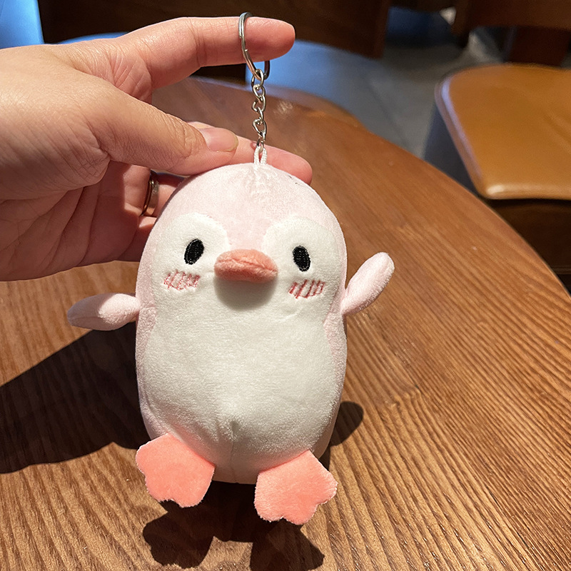Creative, cute and shy little penguin plush toy figurines, bags, pendants, cute keychains, pendants, wholesale in stock Application Scenario