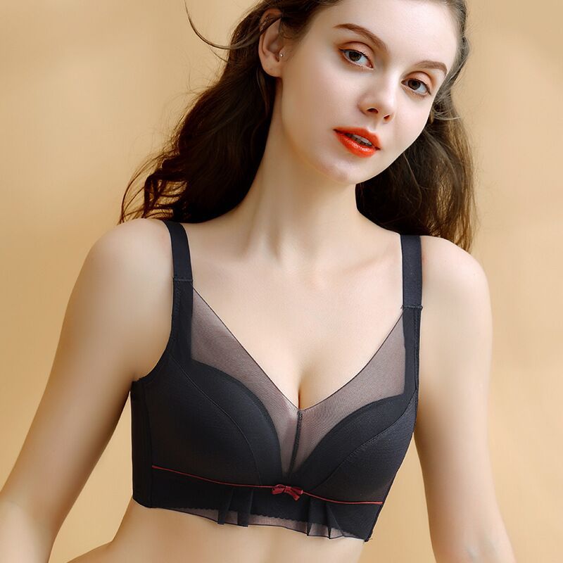 A Free Shipping Sexy Cute Girl's New Bra No Underwire Retraction Pair Breast Support Adjustment Underwear Ab Medium Thick Cup Application Scenario