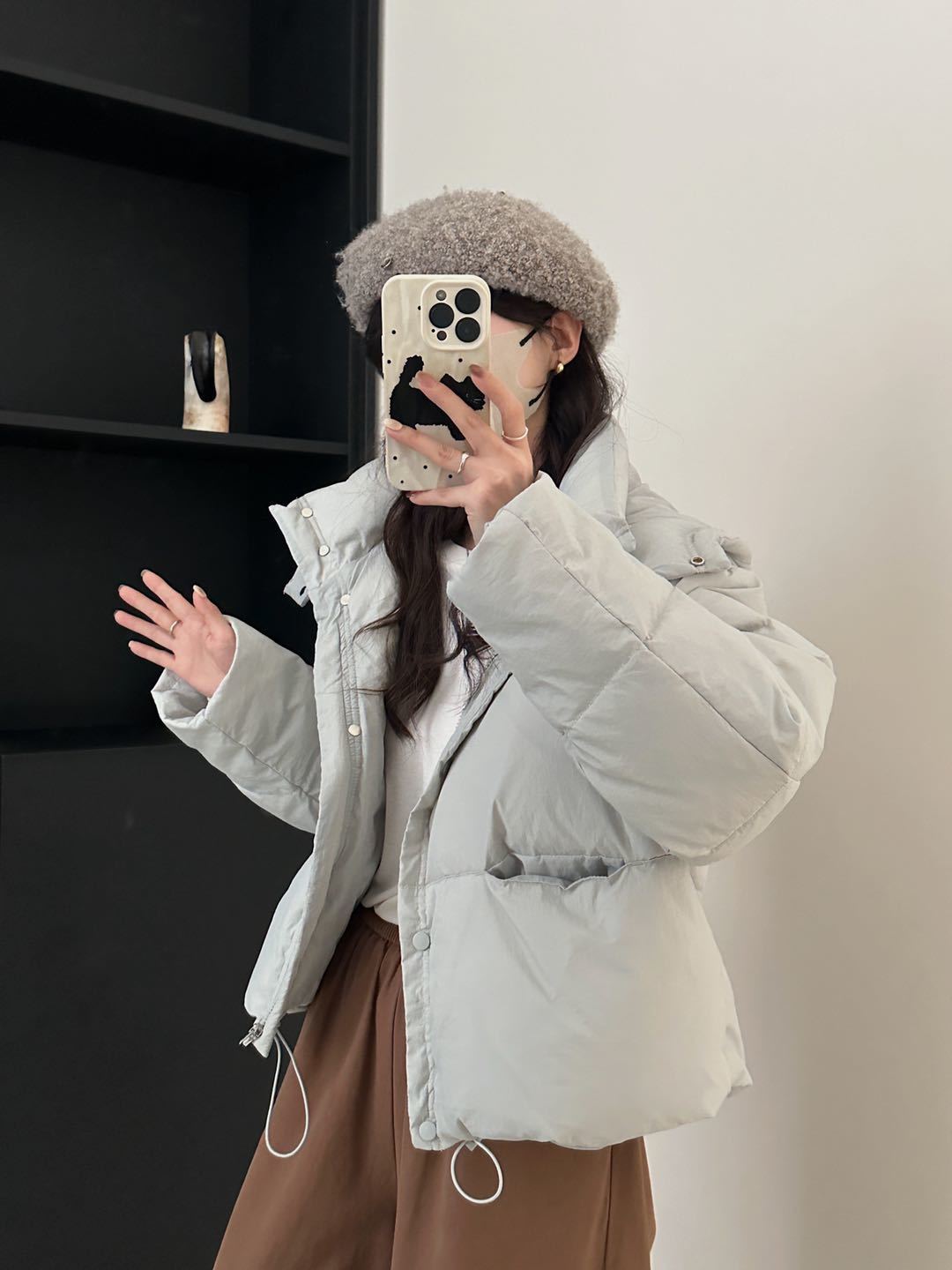 2025冬季羽绒服女短款韩系百搭纯色连帽小个宽松保暖面包服多巴胺详情16