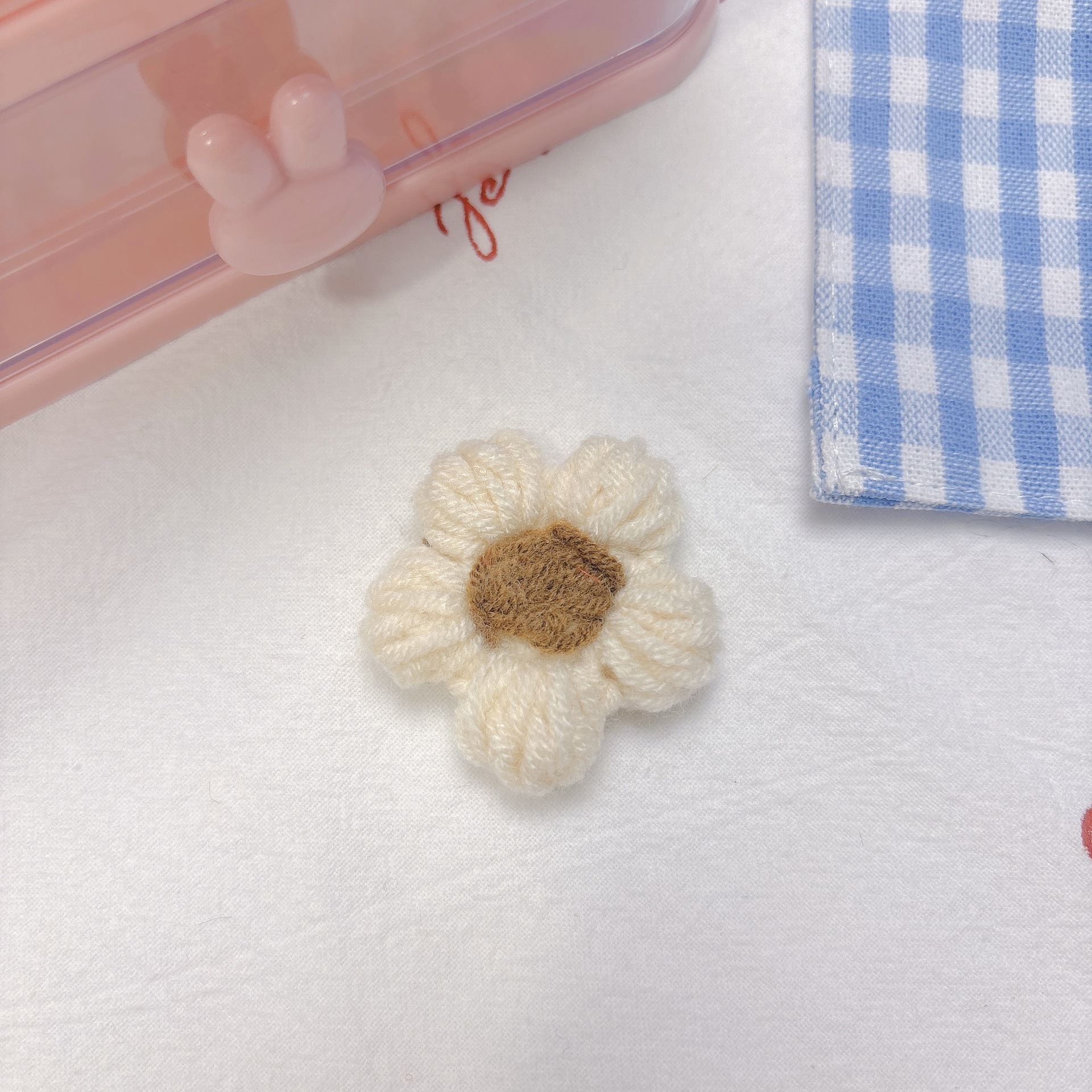 彩色针织泡芙小花配件毛线编织花朵diy儿童服装鞋袜帽子发夹配饰详情8