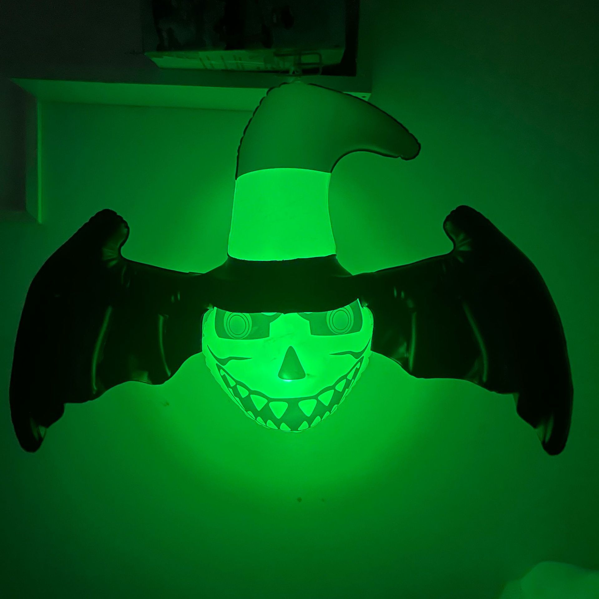 新款pvc充气万圣节蝙蝠装饰道具LED灯万圣南瓜灯不倒翁蝙蝠幽灵图