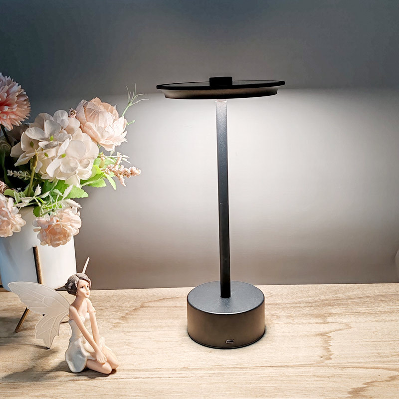 Cross-border new solar desk lamp, Amazon charging bedroom night light, outdoor dining room light, camping light, emergency light Specification drawing