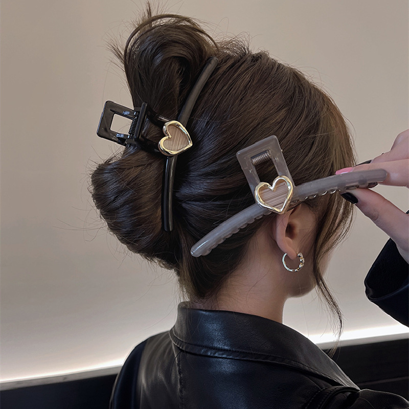 Temperament Advanced Sense 2023 Love Acrylic Hair Clip New Simple Everything Shark Clip French Clip Headwear details Picture