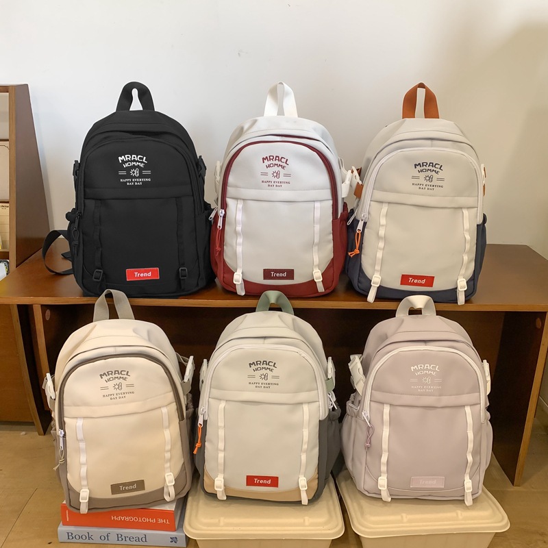 双肩包/大学生书包女/背包/双肩背包/双肩背产品图