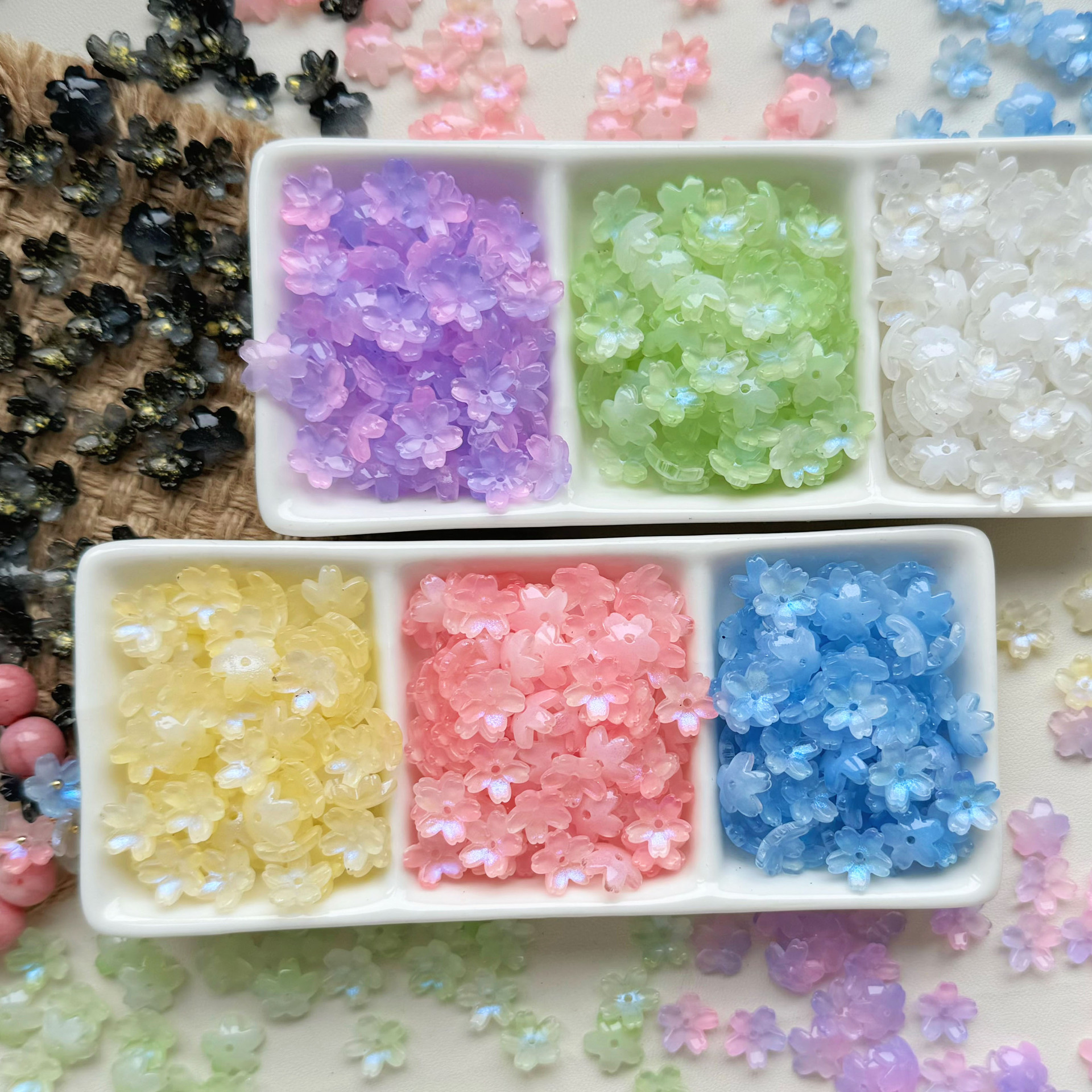 10mm blue light small cherry blossom acrylic accessory bracelet diy material bracelet beads scattered beads acrylic clothing decoration Application Scenario