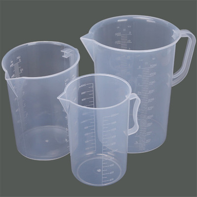 实验室塑料量杯带刻度塑料量杯手柄刻度量杯 透明液体量杯详情图3