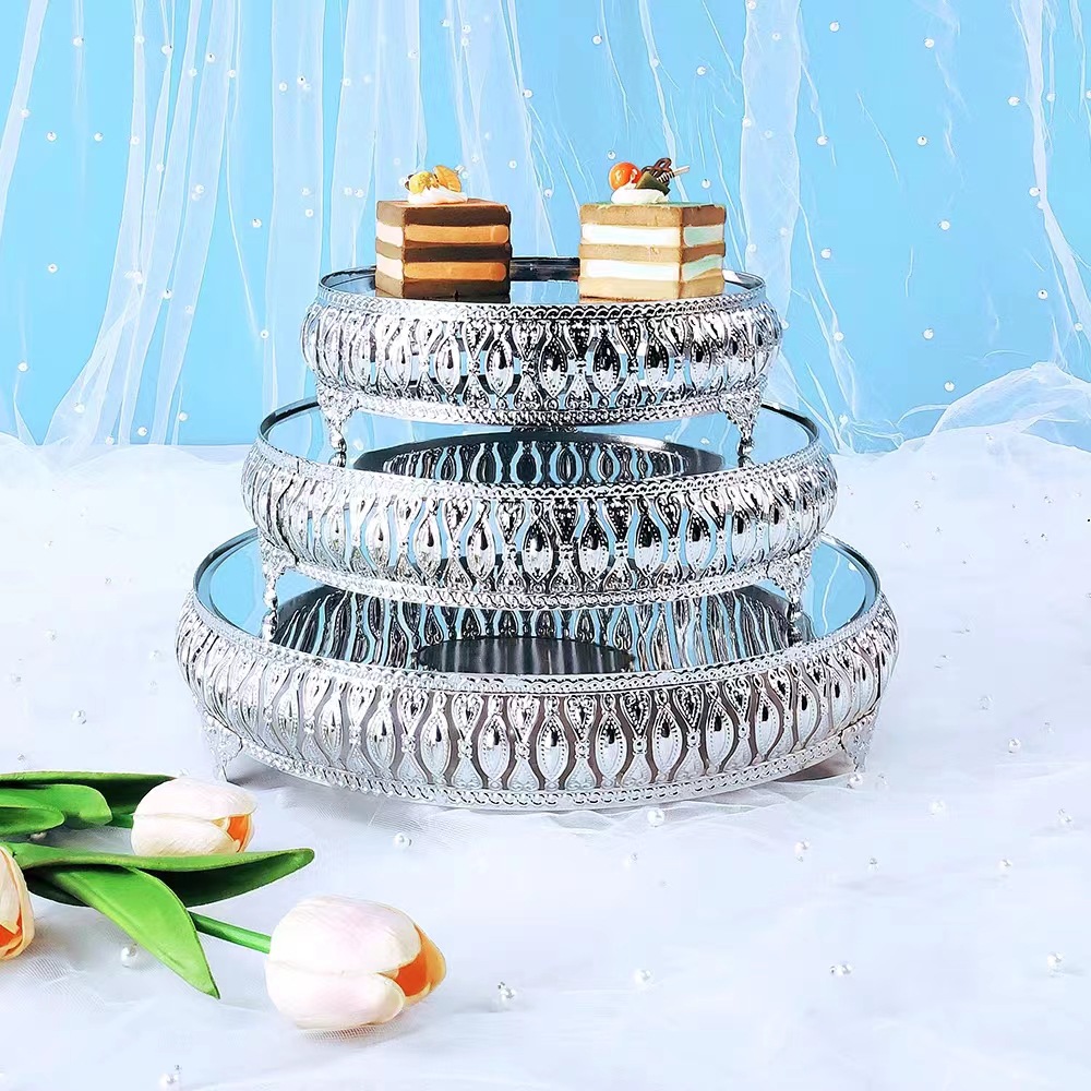 Cross-Border New Metal Mirror Tray Table Table Storage Tray Model Room Decoration American Glass Fruit Tray details Picture