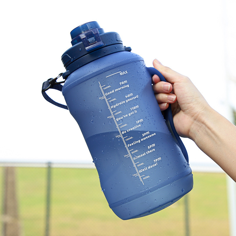 2.0L大容量水杯健身便携卷卷杯食品级硅胶大肚杯