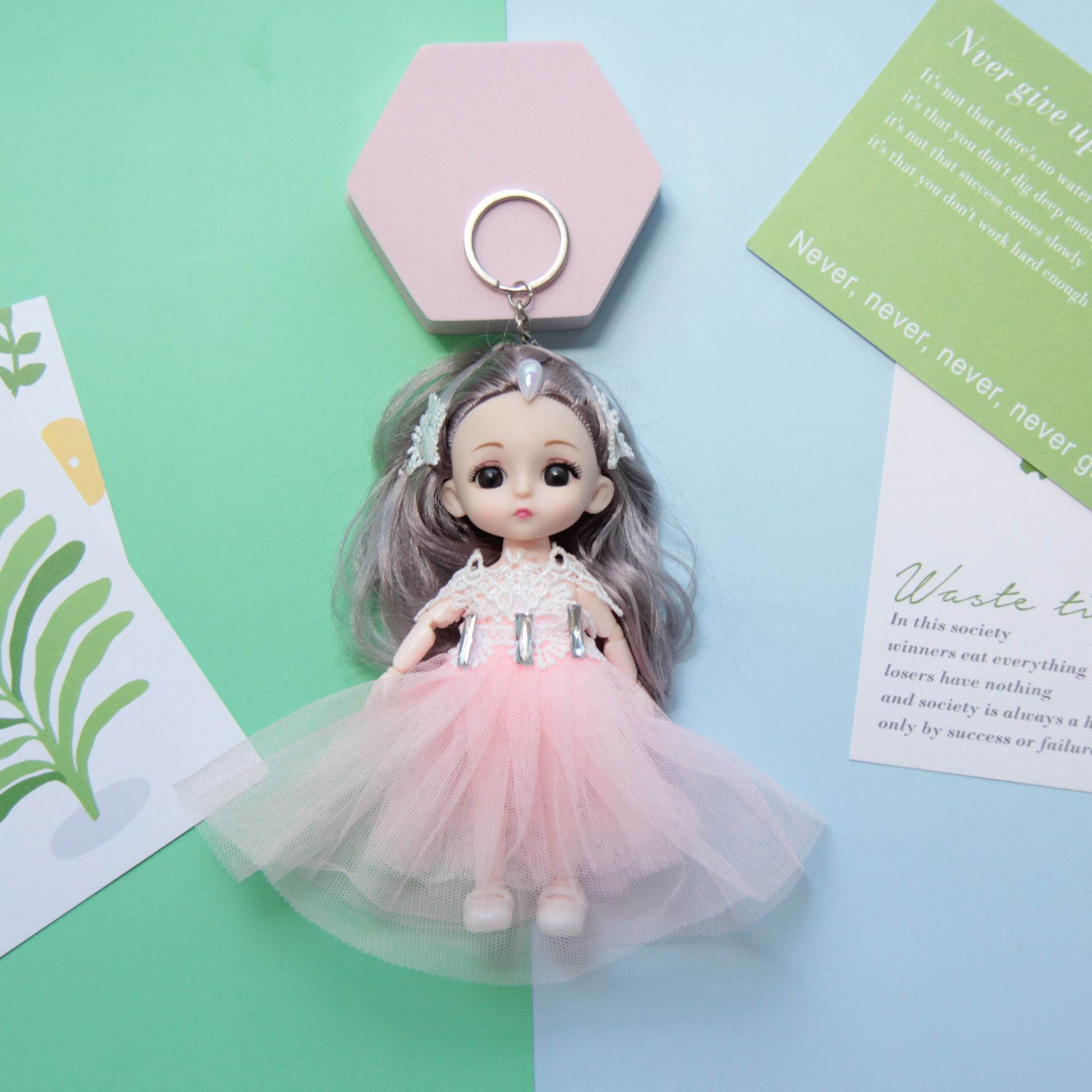 娃娃公仔实物图