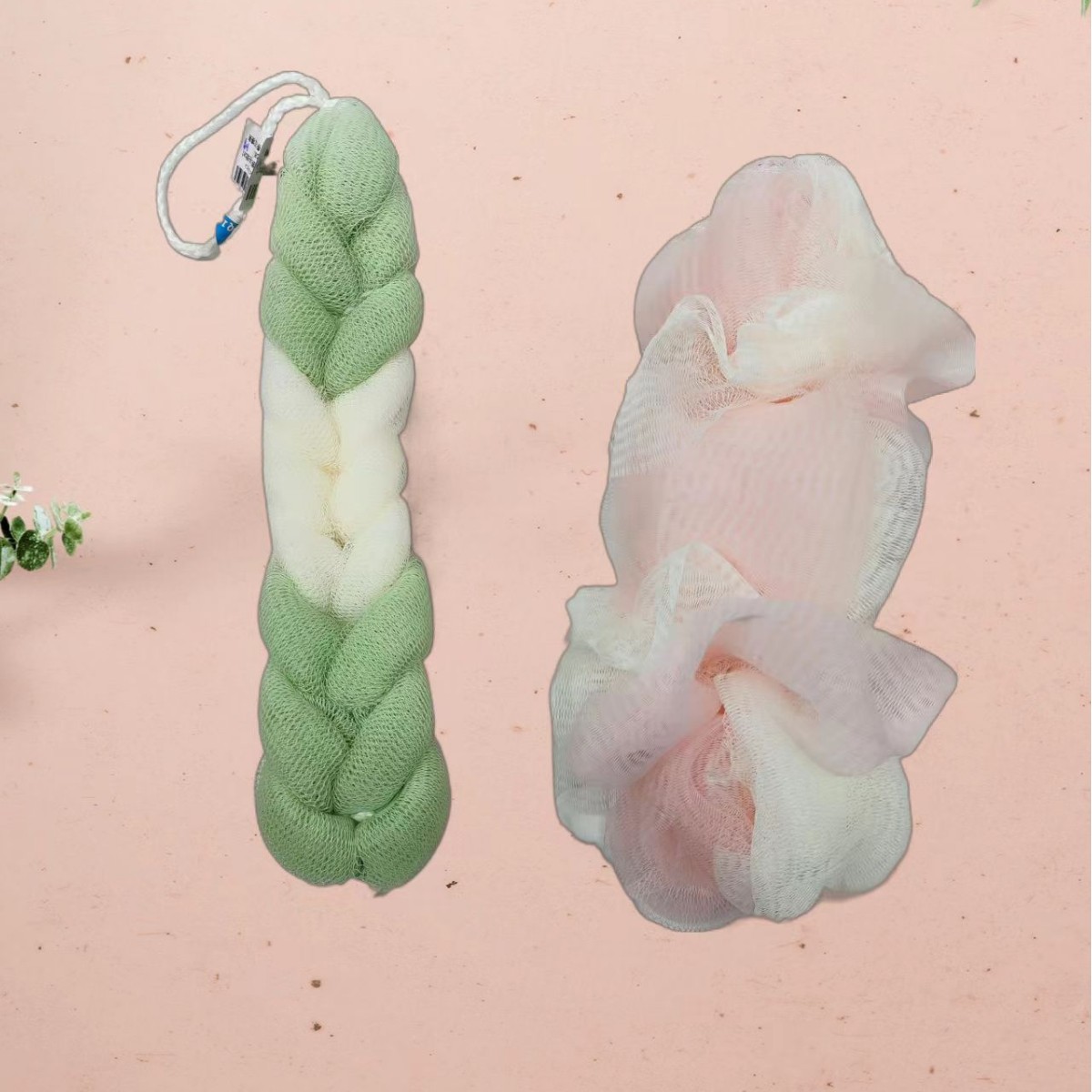 Color-blocking twisted bath bars, European hand-woven bath bars, Korean bath bars, soft and fine sand silk bath balls Specification image