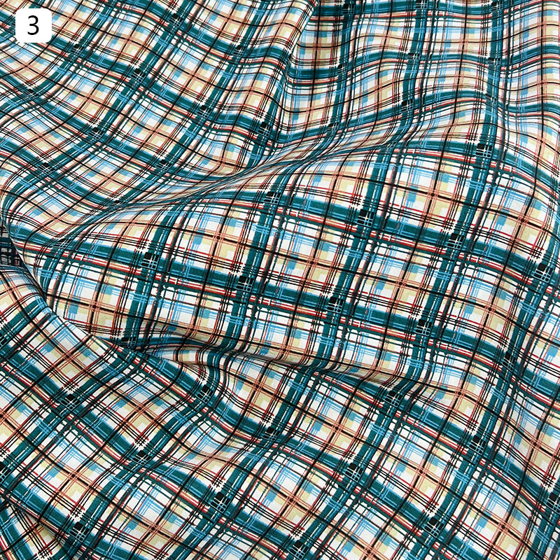 The fabric of the diagonal checkered printed dress has small checkered patterns on all four sides. It is a knitted fabric for export clothing, T-shirts, accessories and bags pic 10