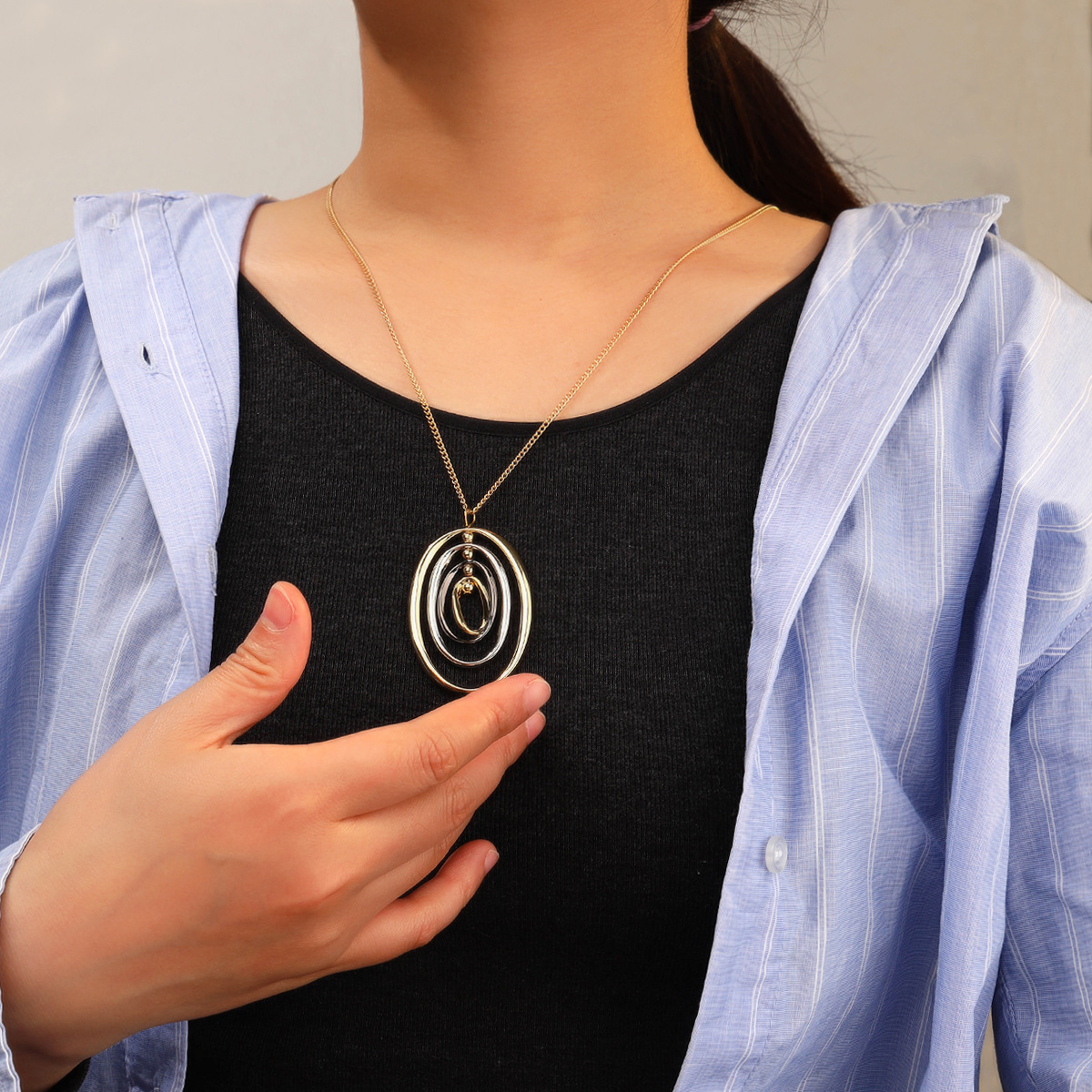 Simple High-Level Multi-Layer Oval Alloy Necklace Cross-Border Long Ring Pendant Female Collarbone Chain Manufacturers Direct Sales Specification drawing
