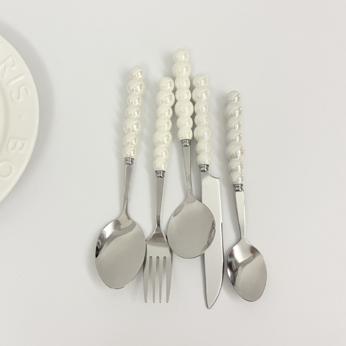 Light Luxury Ins Pearl Ceramic Handle Spoon Advanced Sense Girl Heart Spoon Stainless Steel High Appearance Level Stainless Steel Spoon Application Scenario