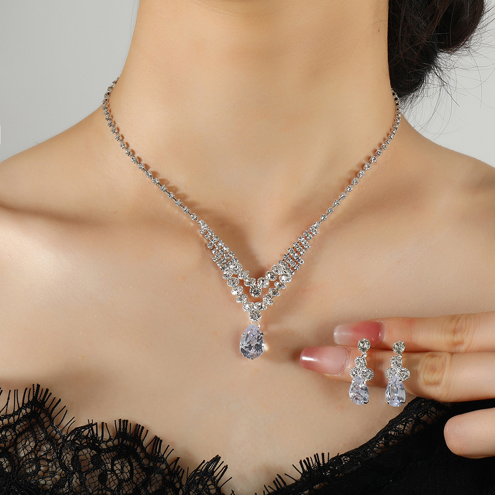 New best-selling bride's European and American wedding cross-border jewelry wholesale/Brilliant water diamond zircon Angel Tear Drop Necklace ear