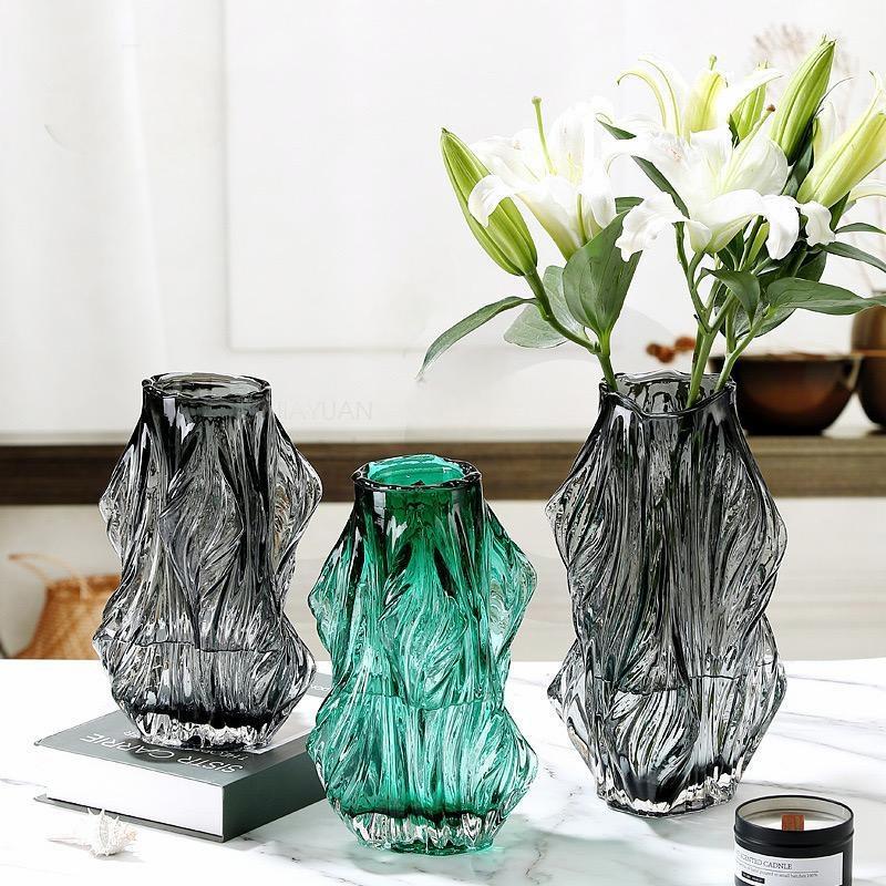Creative, simple and artistic, irregular-shaped glass vases, water-grown flower arrangements, fresh flowers, snow willows, model room soft decoration, light luxury ornaments