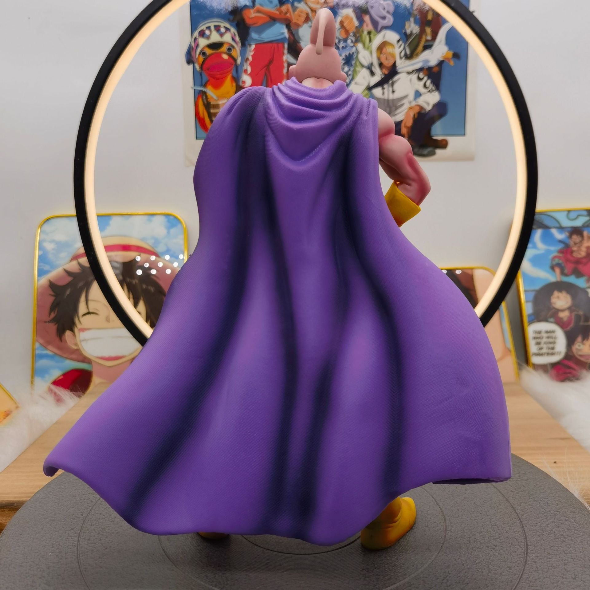 手办模型实物图