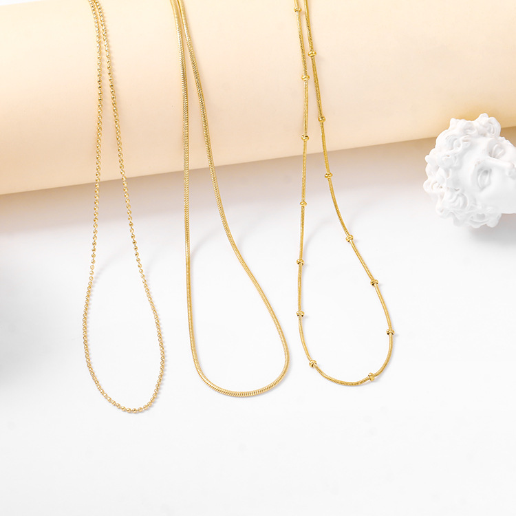 Factory direct sales, cross-border exclusive, simple and versatile snake bone necklace, high-end and light luxury style, a popular photo-taking necklace details Picture