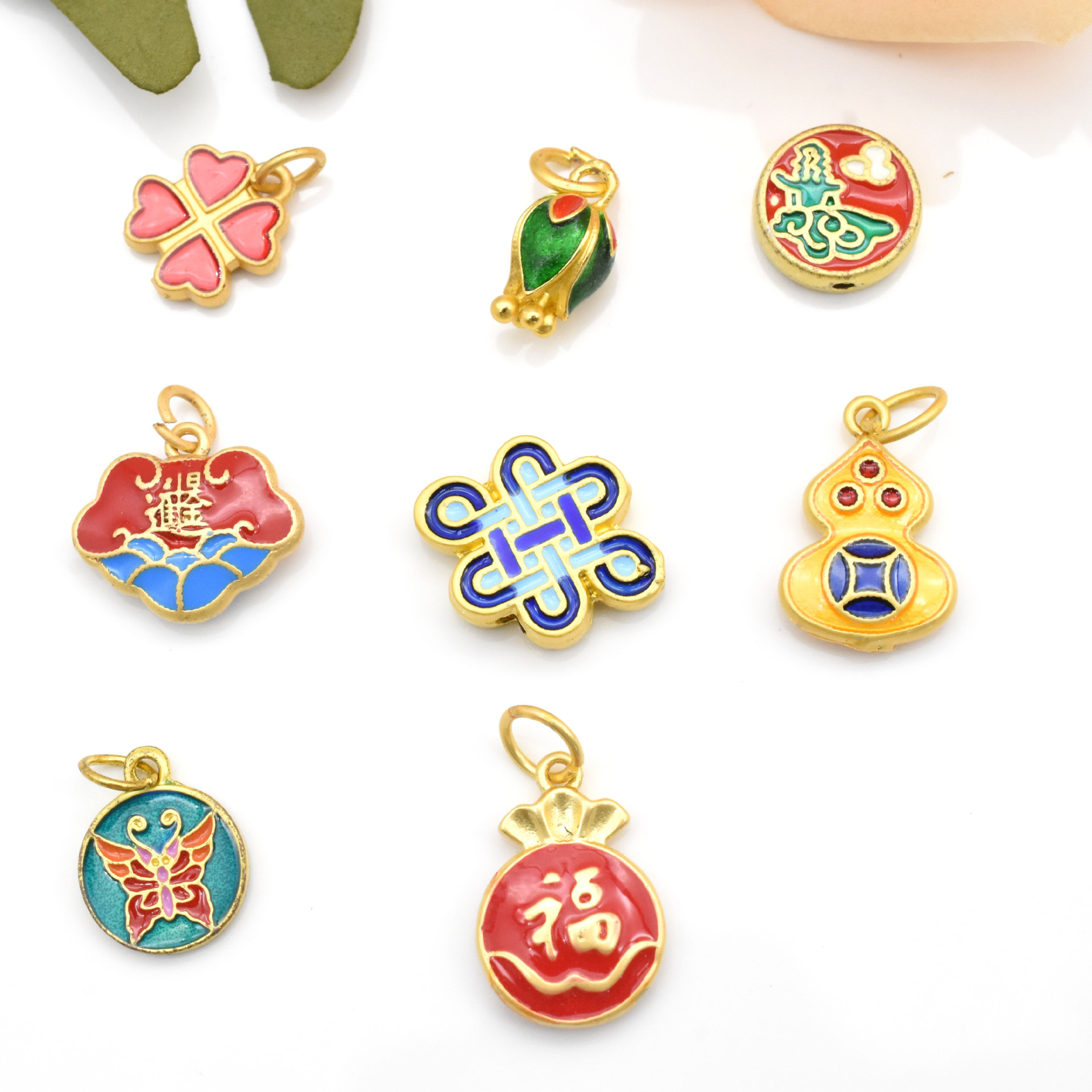 Gufa Sargent Gold Pendant Gourd Butterfly Lotus Four-Leaf Clover Bracelet Beaded Diy Hand String Necklace Accessories Item Picture
