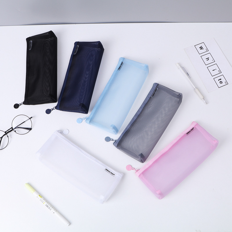 Hengpin Cultural Creation Transparent Mesh Pen Bag Simple Stationery Bag Mesh Nylon Triangle Pencil Bag Boys Girls Application Scenario