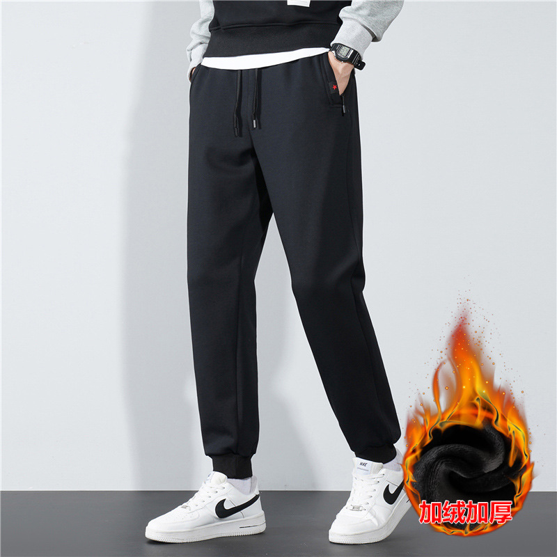2022 Sports Pants Men's Korean Version Of Casual Nine-Point Pants Men Plus Fleece Bunched Feet Solid Color Pants Fashion Boys Cotton Sweatpants Application Scenario