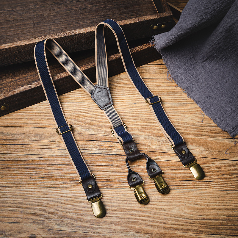 وكان حزام الأطفال من الطراز القديم يجمع بين الذكور والإناث في وقت فراغهم