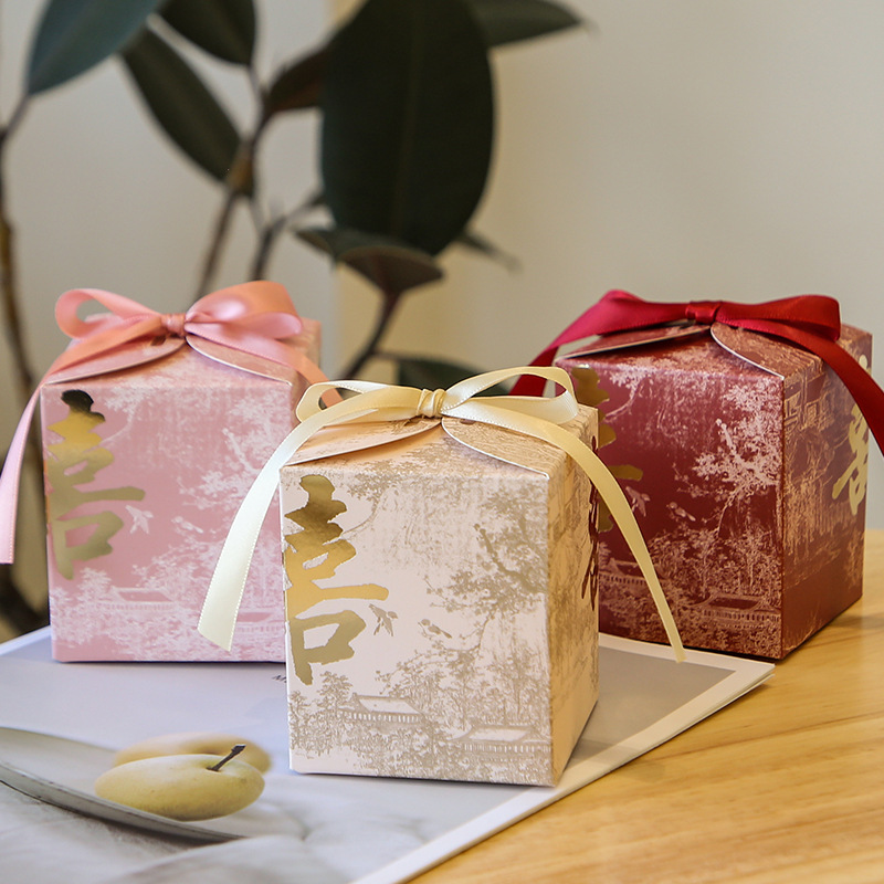 Hot-selling original innovative Chinese-style wedding gift with a high-end feel and a traditional Chinese style, featuring ink-wash painting wedding candies in empty boxes Specification image