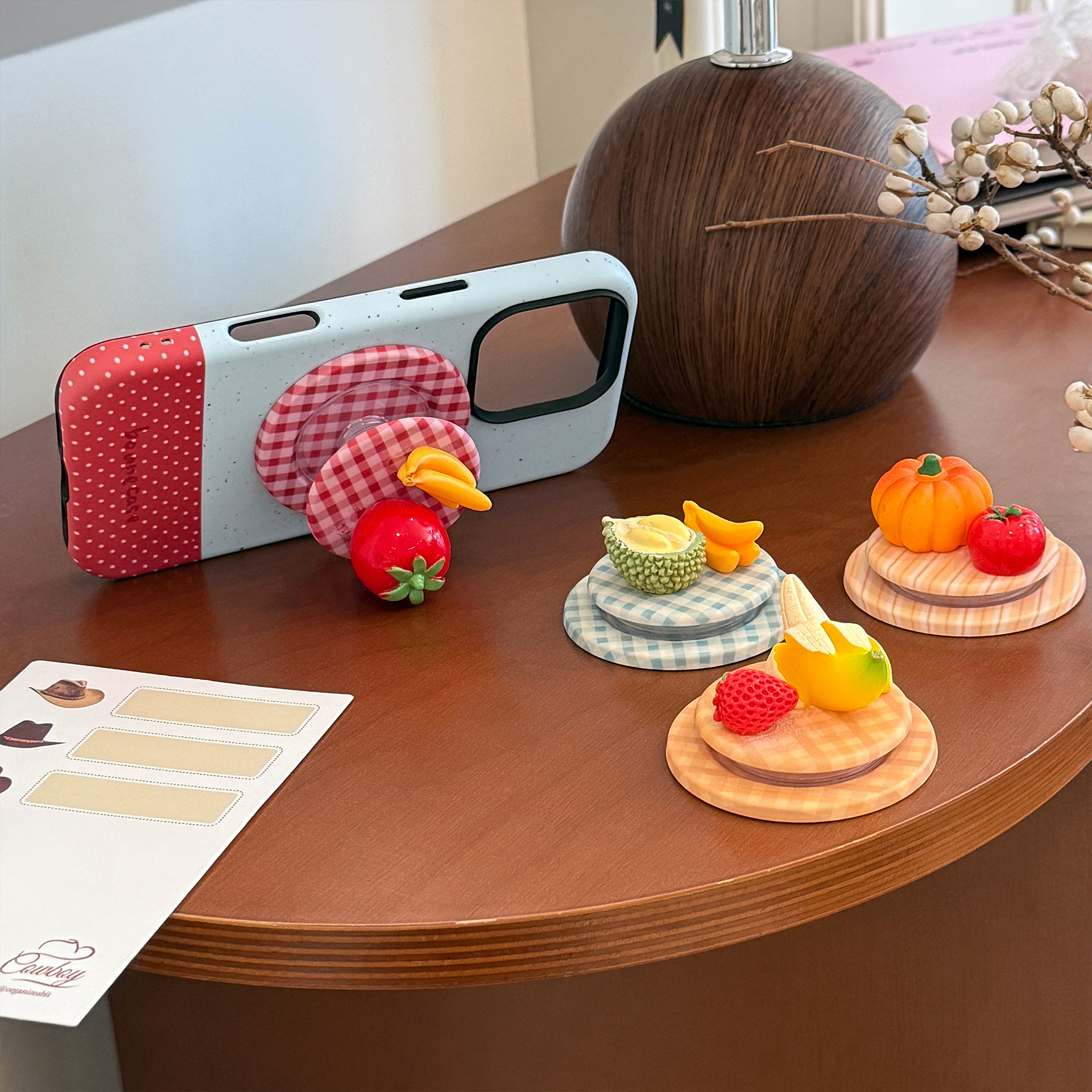 Three-dimensional fruit platter, suitable for iPhone 17promax phone case, iPhone16 magnetic stand, 15 hard, 14 matte Application Scenario